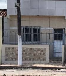 Título do anúncio: Aluga se Casa na principal do Cruzeiro