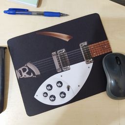 Título do anúncio: Mouse Pad Computador Guitarra Rickenbacker Rickg01 17 cm x 21,5 cm