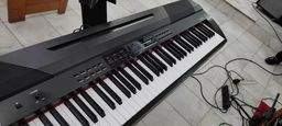 Título do anúncio: Piano Digital Kurzweil KA90