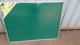 Título do anúncio: quadro de aviso feltro e aluminio verde 90 x 120 cm 120,00