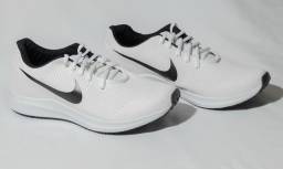 Título do anúncio: Tênis Nike Zoom Branco 42