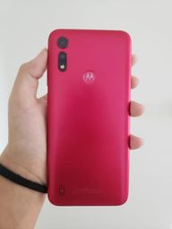Título do anúncio: <br>Smartphone Motorola Moto E6s Xt2053 32gb 2gb 6.1`` Vermelho