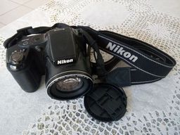 Título do anúncio: Máquina fotográfica Nikon semi nova.