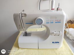 Título do anúncio: Máquina de costura Elgin JX 2070