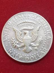 Título do anúncio: Moeda prata Half Dolar 1967