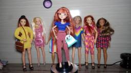 Título do anúncio: Barbie a vendas 