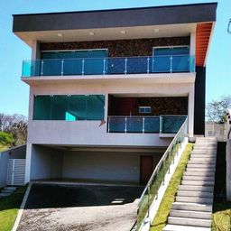 Título do anúncio: Sobrado à venda, 475 m² por R$ 2.400.000,00 - Condomínio do Lago - Goiânia/GO