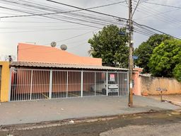 Título do anúncio: casa/apartamento/kitnet.  térreo para aluguel 2/4 c/ gar. St.Vila Regina - Goiânia - GO