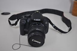 Título do anúncio: Câmera Canon EOS 650D + Acessórios - Ótima oportunidade!