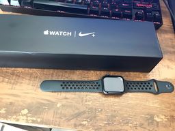Título do anúncio: Apple Watch Series 4 40mm Nike edition black 