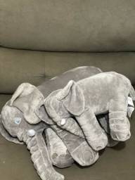 Título do anúncio: Vendo almofada elefante para bebê  anti alérgico 