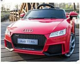 Título do anúncio: Carrinho elétrico Audi TT RS