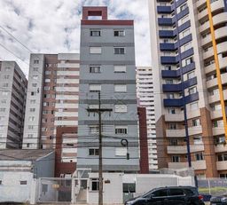Título do anúncio: Apartamento com 1 dormitório à venda por R$ 215.000,00 - Água Verde - Curitiba/PR