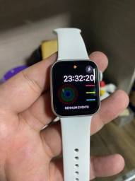 Título do anúncio: Apple Watch Series 5 (GPS + Cellular) 40mm