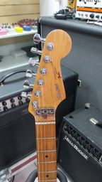 Título do anúncio: Guitarra  Fender Squier Japonesa