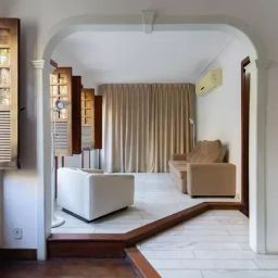 https://img.olx.com.br/thumbs256x256/10/100632890702771.jpg