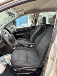 https://img.olx.com.br/thumbs256x256/10/100673551406515.jpg