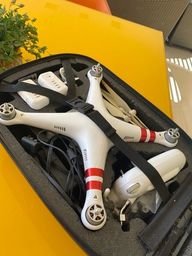 Título do anúncio: Vendo drone DJI Phantom 3 standard