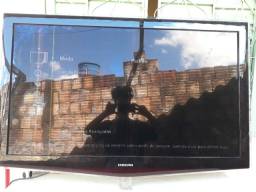 Título do anúncio: Samsung LN46B650 tv 116,8 cm (46") Full HD (LN46B650) (para conserto ou retirada de peças 