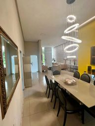https://img.olx.com.br/thumbs256x256/10/101556150782617.jpg