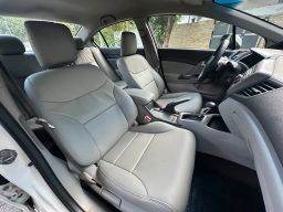 https://img.olx.com.br/thumbs256x256/10/101628443701260.jpg