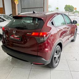 https://img.olx.com.br/thumbs256x256/10/101647781728778.jpg