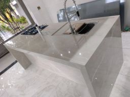 https://img.olx.com.br/thumbs256x256/10/102466916025342.jpg