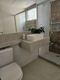 https://img.olx.com.br/thumbs256x256/10/102583031429645.jpg