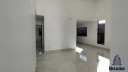 https://img.olx.com.br/thumbs256x256/10/103517262474306.jpg