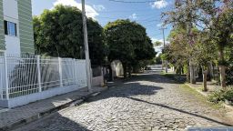 https://img.olx.com.br/thumbs256x256/10/103518282379740.jpg
