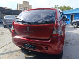 https://img.olx.com.br/thumbs256x256/10/103606421024680.jpg