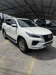 https://img.olx.com.br/thumbs256x256/10/103643557417063.jpg