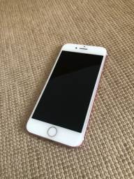 Título do anúncio: iPhone 7 - 32GB - Rose gold 