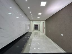 https://img.olx.com.br/thumbs256x256/10/104675697571319.jpg