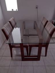 Título do anúncio: Mesa madeira c/4 cadeiras muito nova, Comprado na loja Jacaúna.