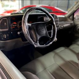 https://img.olx.com.br/thumbs256x256/10/105462825959443.jpg