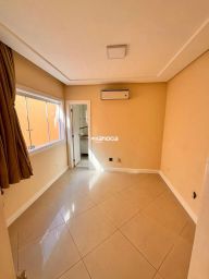 https://img.olx.com.br/thumbs256x256/10/105519766727888.jpg