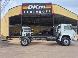https://img.olx.com.br/thumbs256x256/10/105683176798384.jpg