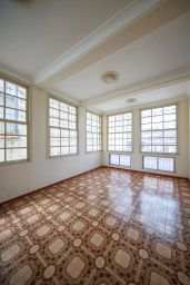 https://img.olx.com.br/thumbs256x256/10/106581594142214.jpg