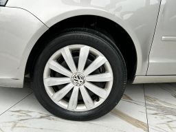 https://img.olx.com.br/thumbs256x256/10/106638211747123.jpg