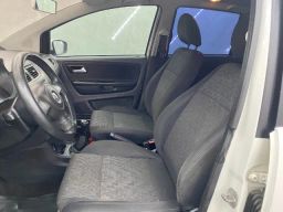 https://img.olx.com.br/thumbs256x256/10/107579372371085.jpg