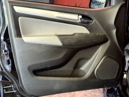 https://img.olx.com.br/thumbs256x256/10/107595764623767.jpg