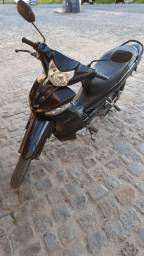 Título do anúncio: Moto Yamaha crypton 115 ano 2010 conservadíssima valor 5800