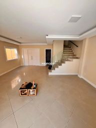 https://img.olx.com.br/thumbs256x256/10/108526766143564.jpg