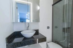 https://img.olx.com.br/thumbs256x256/10/108593400243197.jpg