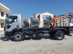 https://img.olx.com.br/thumbs256x256/10/108605046908677.jpg