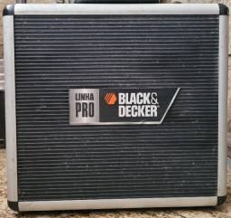 Título do anúncio: Furadeira e Parafusadeira 1/2" Black & Decker Profissional 550w 110v com maleta
