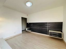 https://img.olx.com.br/thumbs256x256/10/109516522247382.jpg