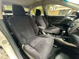 https://img.olx.com.br/thumbs256x256/10/109675208893653.jpg