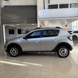 https://img.olx.com.br/thumbs256x256/11/110555635971661.jpg